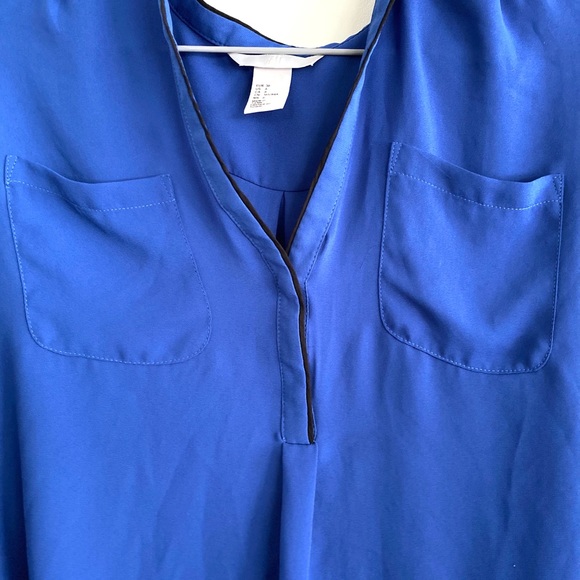 H&M Dressy Blue Blouse **New without Tags!** - Picture 3 of 8